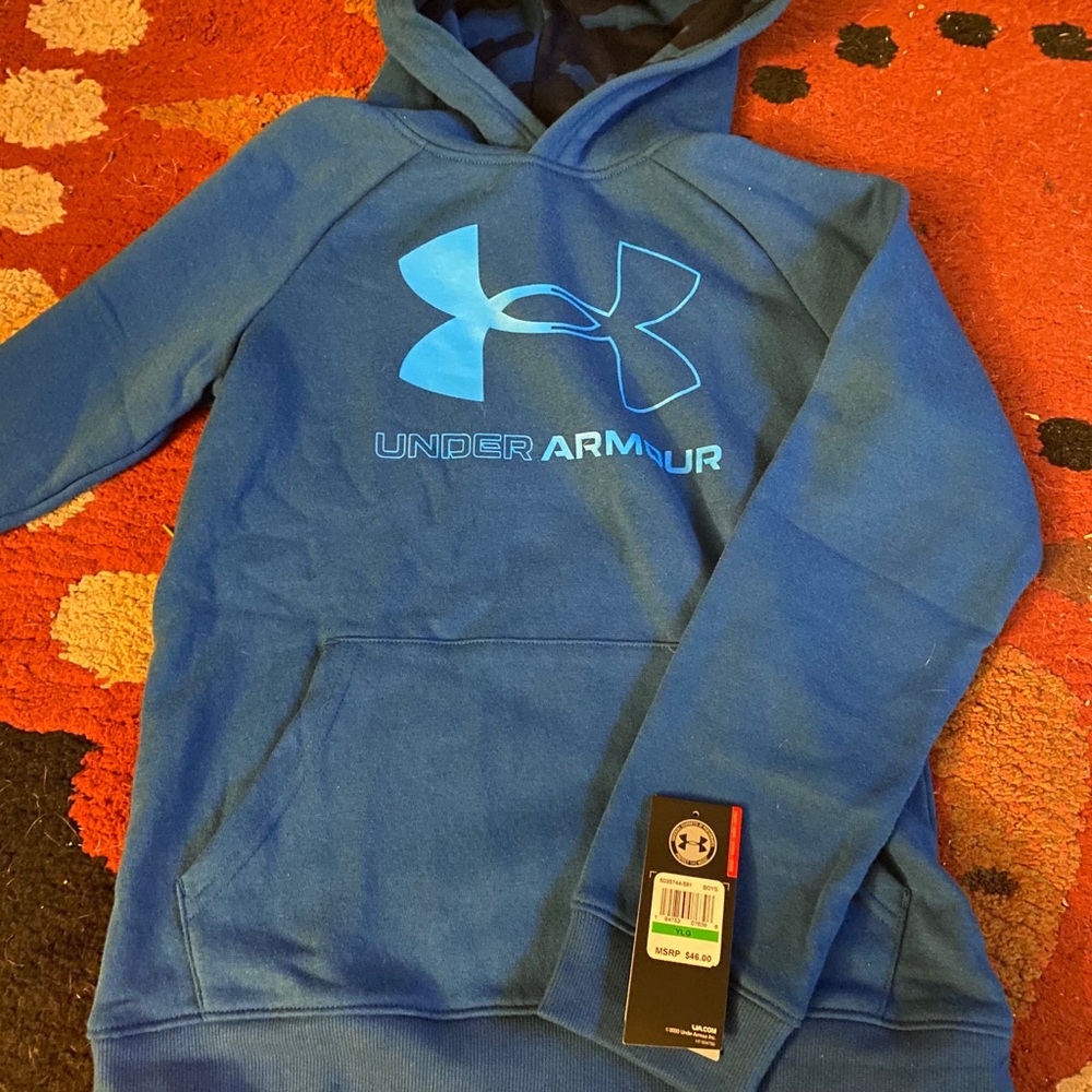 Under Armor Large Youth Hoodie